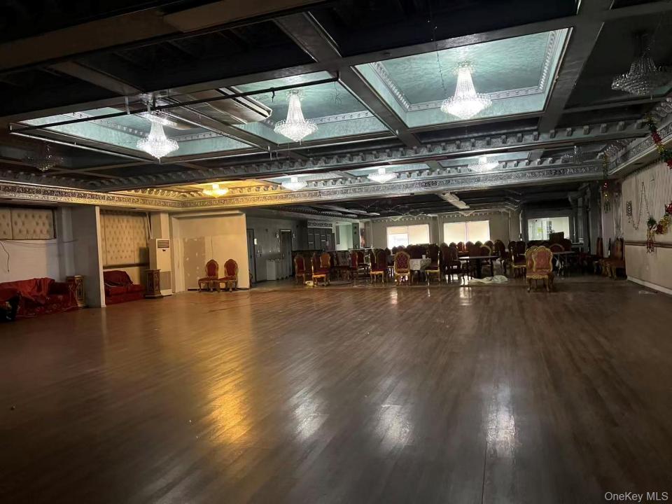 3337 Farrington Street, Nova Iorque, Nova Iorque 11354, Estados Unidos