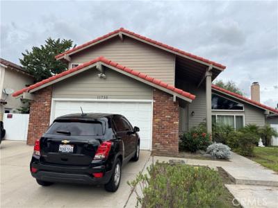 Quartz, Fountain Valley, 加州 92708, 美國