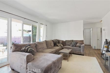 Cornuta Avenue, Bellflower, Californie 90706, États-Unis