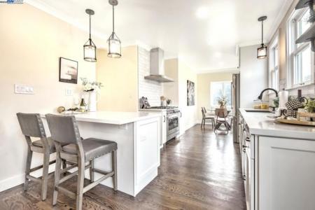 Sonia St., Oakland, Kaliforniya 94618, Amerika Birleşik Devletleri