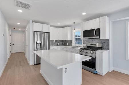 10 Anthony Avenue 2, Providence, RI 02907, USA