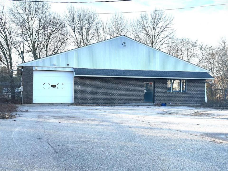 442 Bradford Road, Westerly, Rhode Island 02808