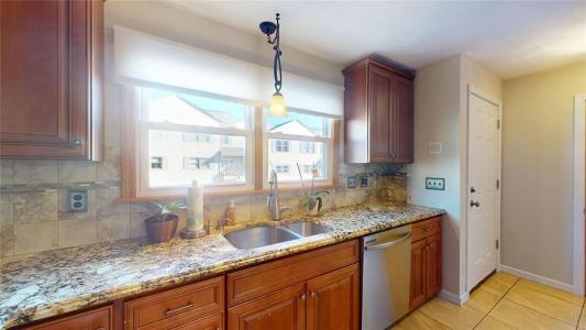 1603 Plainfield Pike D5, Johnston, Rhode Island 02919, Estados Unidos