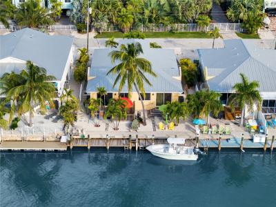 461 & 471 3rd St, Key Colony, Florida 33051, USA