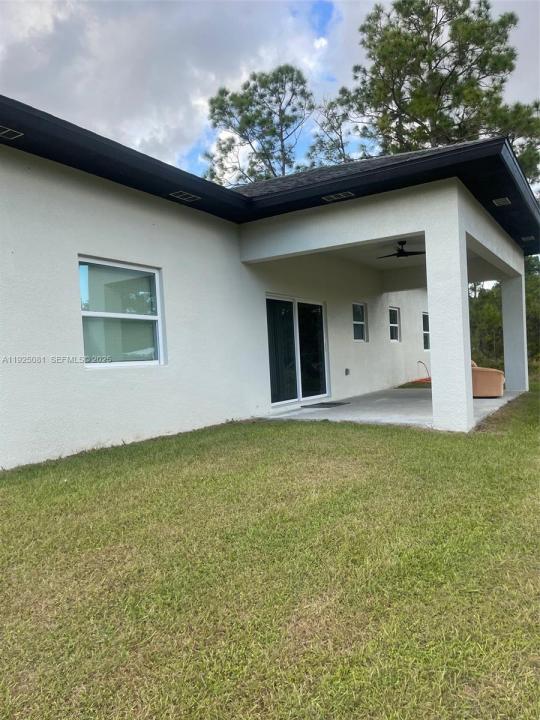 321 Briggs Ave S, Lehigh Acres, Florida 33974