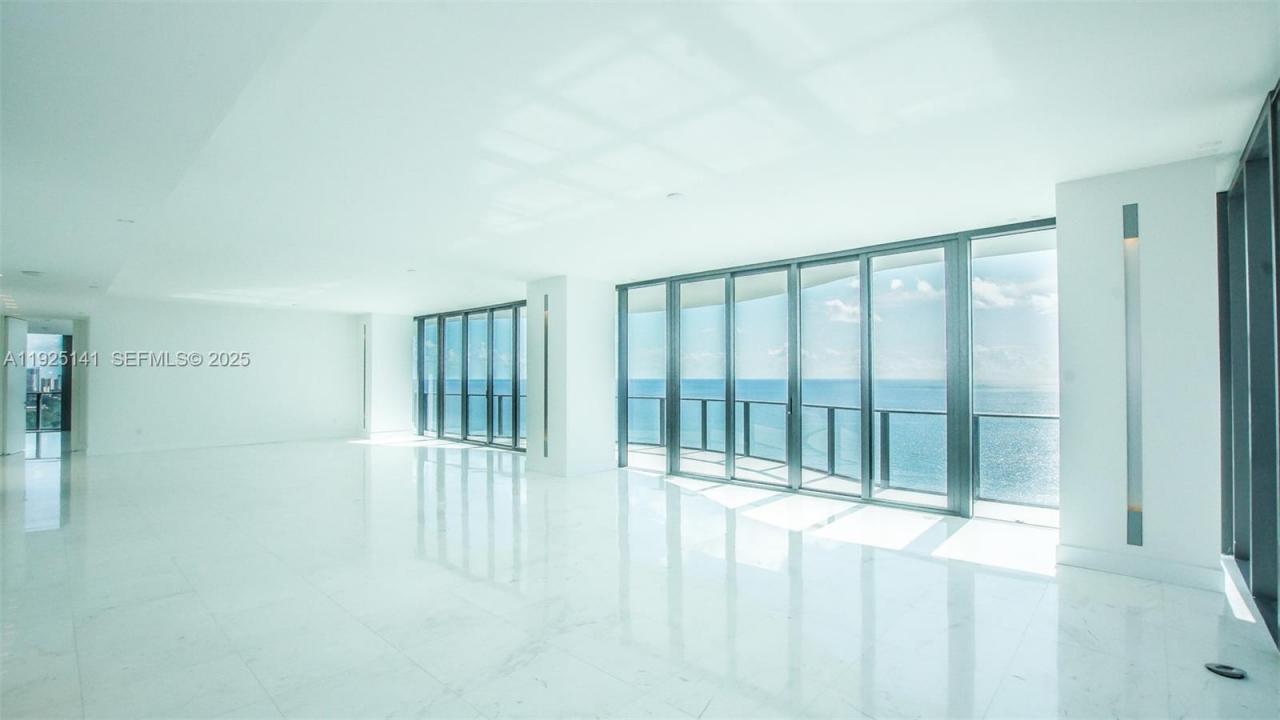 19575 COLLINS AV 19, Sunny Isles Beach, Floride 33160, États-Unis
