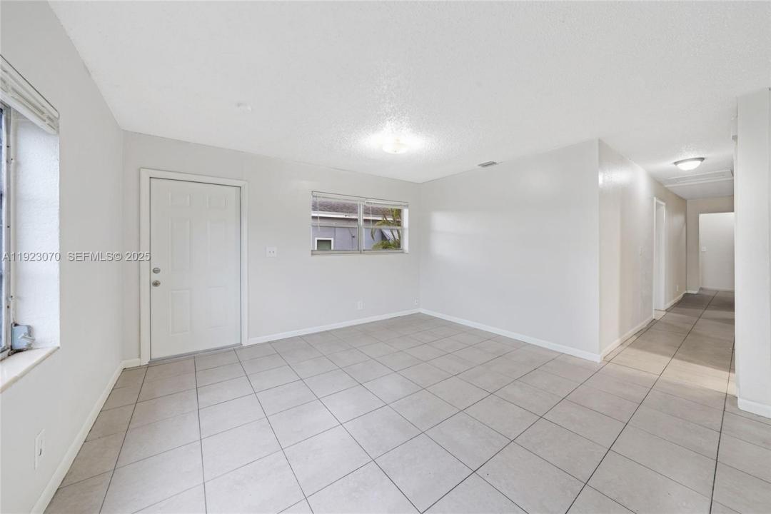 4441 SW 18th St, West Park, فلوريدا 33023, الولايات المتحدة