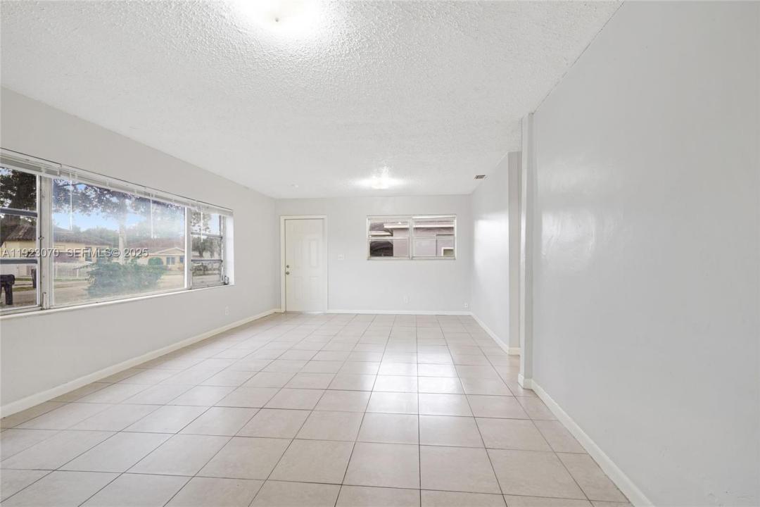 4441 SW 18th St, West Park, فلوريدا 33023, الولايات المتحدة