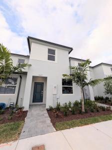 15617 SW 276 TERRACE, Homestead, Florida 33031, USA