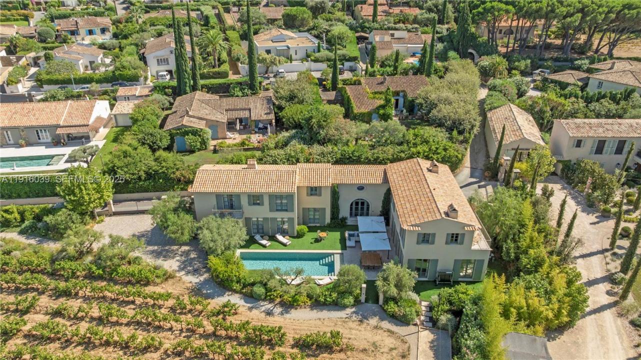 La belle Isnarde Euclia, Florida, Stati Uniti