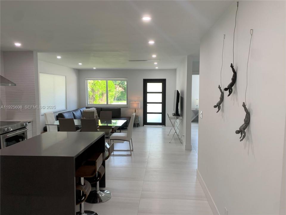 1546 Van Buren St, Hollywood, Florida 33020