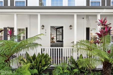 E 21st Street, Costa Mesa, Califórnia 92627, Estados Unidos