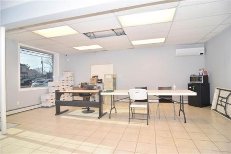 1361 MINERAL SPRING Avenue, North Providence, Rhode Island 02904, États-Unis