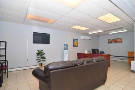 1361 MINERAL SPRING Avenue, North Providence, Rhode Island 02904, États-Unis