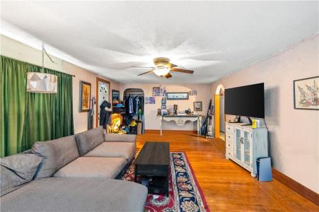 36 Cooper Street, North Providence, 로드아일랜드 02904, 미국