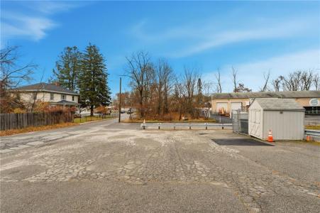 1060 Main Street, West Warwick, Rhode Island 02893, USA