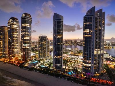 18101 Collins Avenue 401, Sunny Isles Beach, Florida 33160