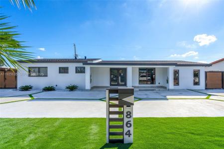 864 W 69th Pl, Hialeah, Florida 33014