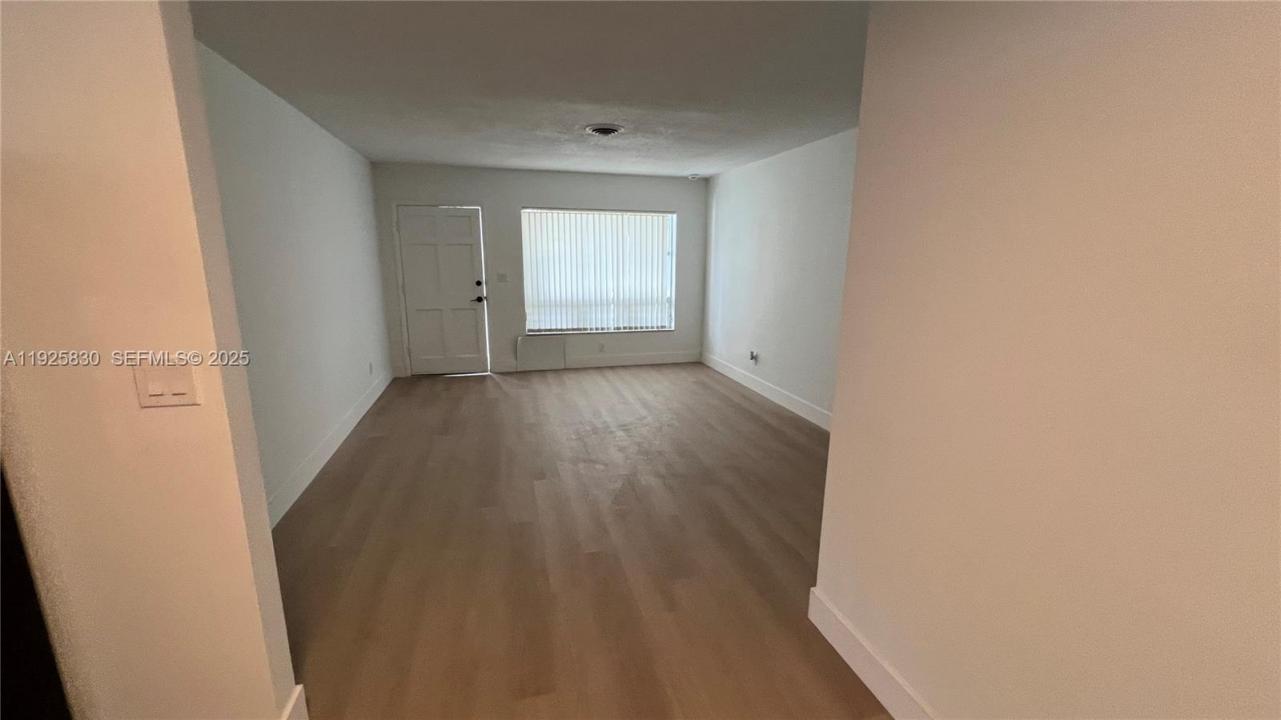 4177 NW 52nd Ave, Lauderdale Lakes, Florida 33319