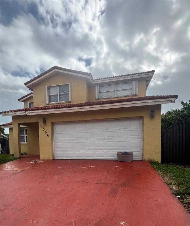 8568 SW 211th Ter 8576, Cutler Bay, Florida 33189
