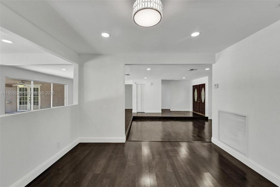 620 NE 2nd St, Pompano Beach, 佛羅里達州 33060, 美國