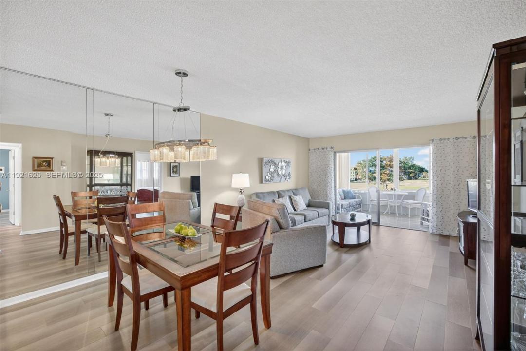 7817 Golf Circle Dr 301, Margate, Florida 33063, Stati Uniti