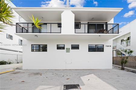 7915 Harding Ave 1, Miami Beach, Florida 33141, USA