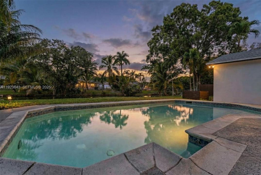 5037 SW 87th Ter, Cooper City, Florida 33328, Estados Unidos