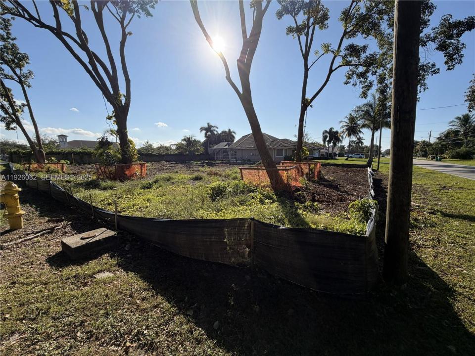 2830 NW 118th Ave, Plantation, Florida 33323