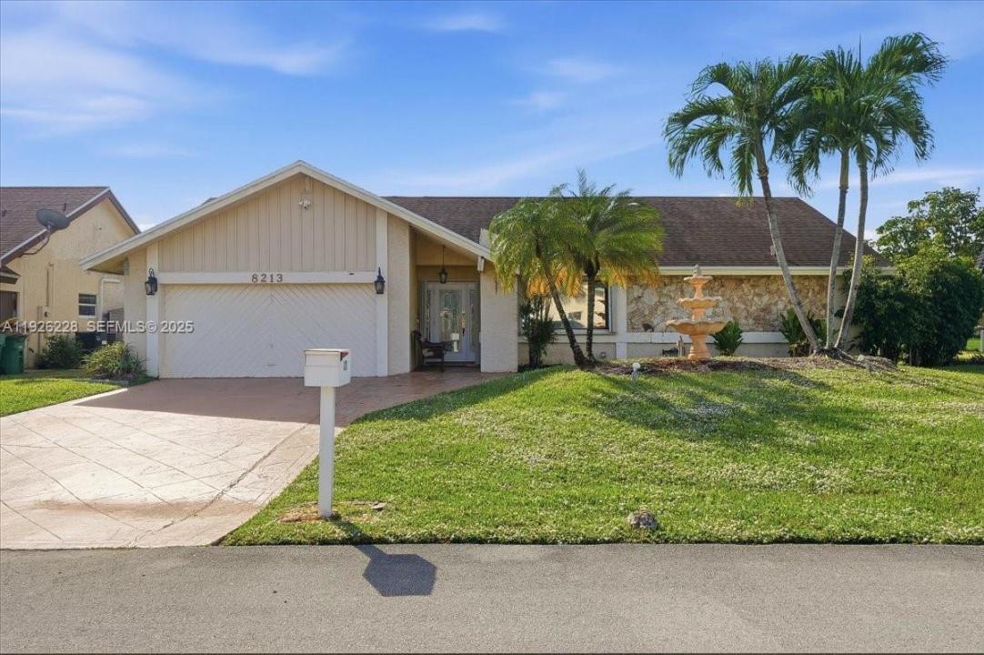 8213 Cassia Ter, Tamarac, Florida 33321, Stati Uniti