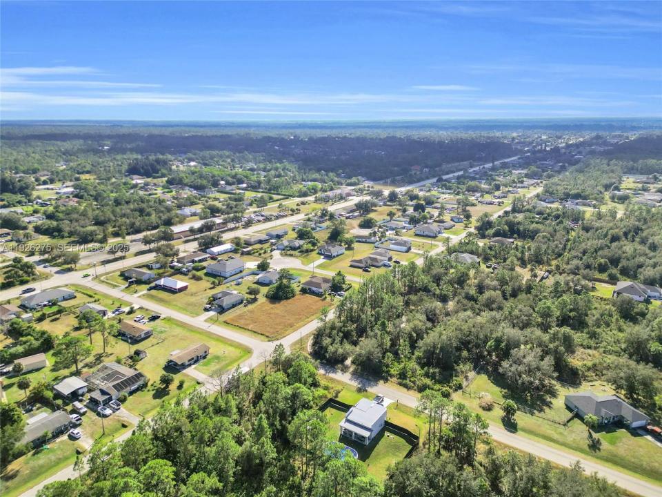 2250 10th Ter, Lehigh Acres, Florida 33936