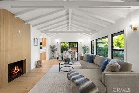 Allott Avenue, Valley Glen, Califórnia 91401, Estados Unidos