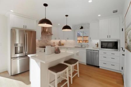 Midway Avenue, Daly City, カリフォルニア 94015, アメリカ合衆国