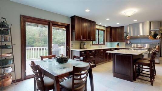 48 Saint George Court, Warwick, Rhode Island 02888, Estados Unidos