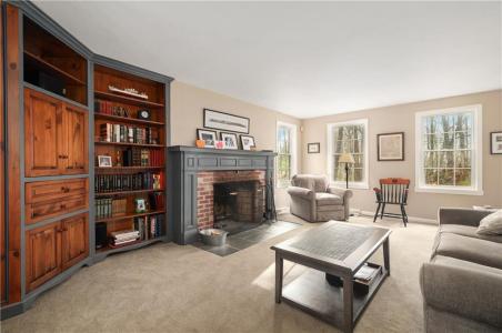 38 Clark Road, Smithfield, Rhode Island 02917, États-Unis