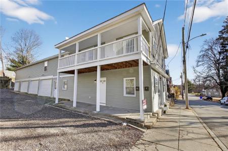 122 Brookside Avenue, West Warwick, Rhode Island 02893, Estados Unidos