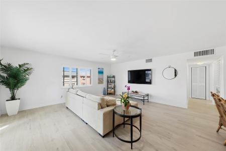 1450 N Riverside Drive 201, Pompano Beach, 佛罗里达州 33062, 美国
