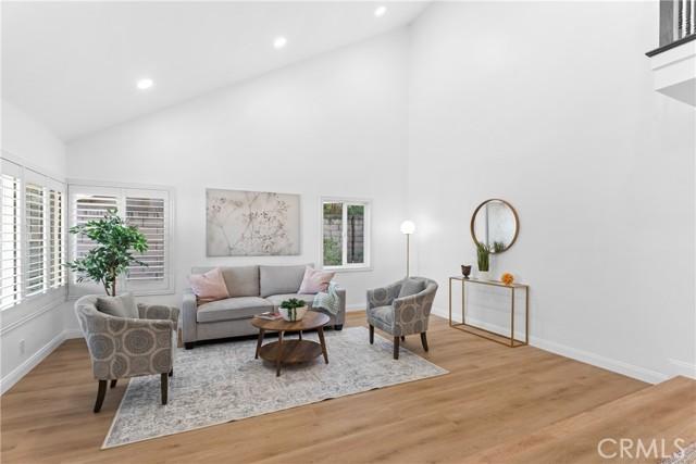 Coral Wood, Lake Forest, Californie 92630, États-Unis