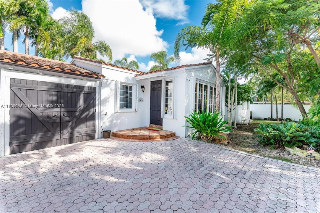 2379 Overbrook St, Coconut Grove, فلوريدا 33133, الولايات المتحدة