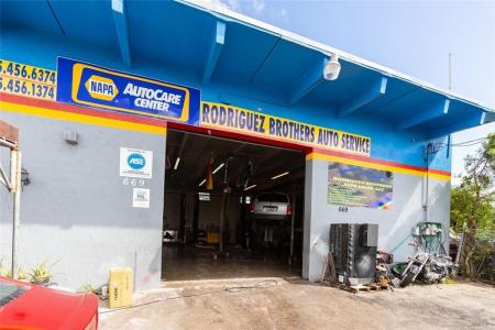 669 NW 26th St, Miami, Florida 33127