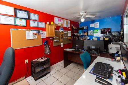 669 NW 26th St, Miami, Florida 33127