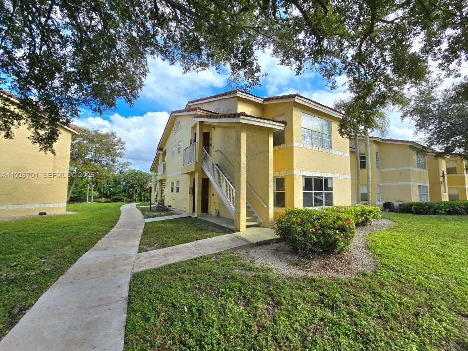 13060 Vista Isles Dr 212, Sunrise, Florida 33325, USA