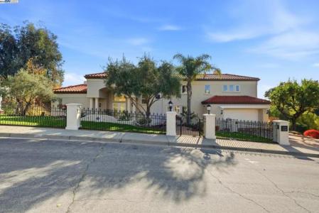 Montclaire Dr, Fremont, California 94539, Estados Unidos