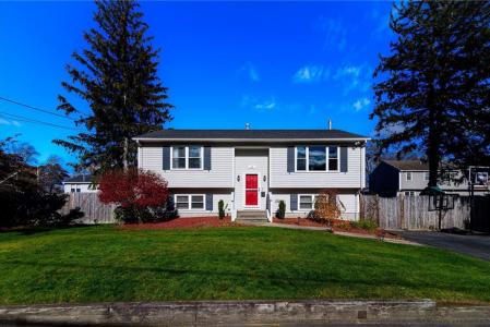 41 Dayton Avenue, Warwick, RI 02889, USA