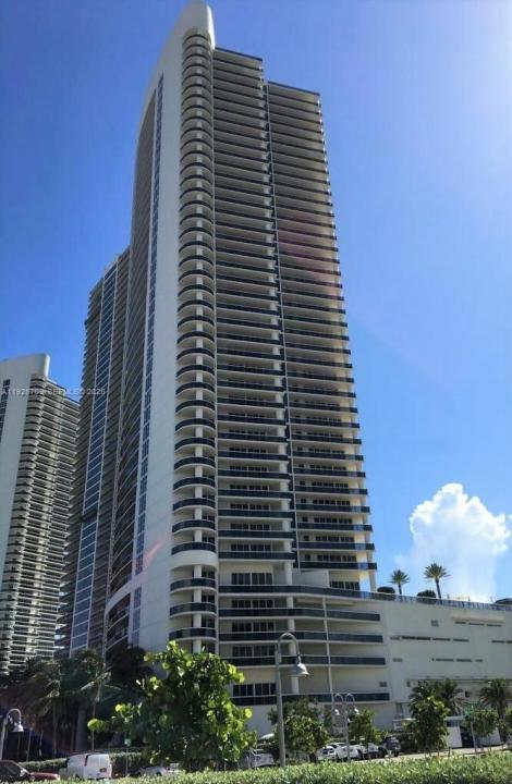1850 S Ocean Dr 1405, Hallandale Beach, Floride 33009, États-Unis