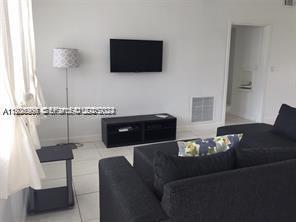 250 S Shore Dr 5, Miami Beach, Floride 33141, États-Unis