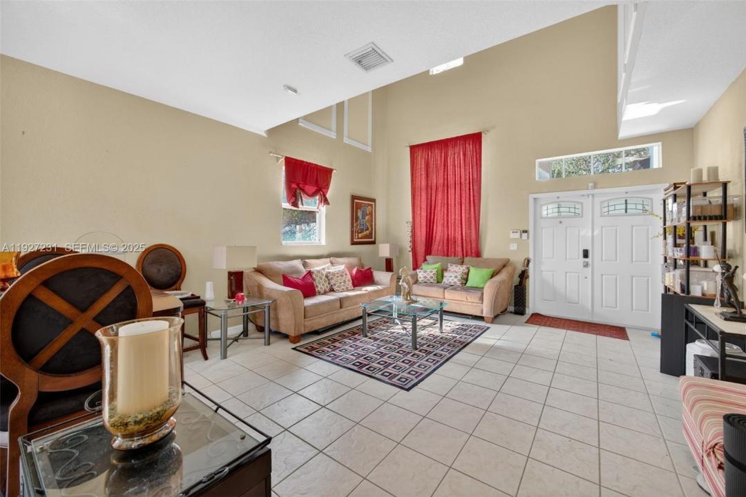 9002 SW 214th Ln, Cutler Bay, Флорида 33189, Соединенные Штаты