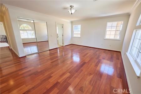 Hedda, Cerritos, California 90703, Stati Uniti