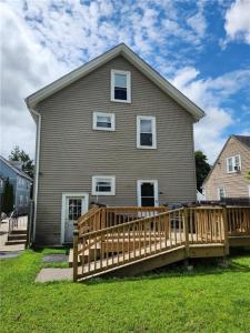 123 Francis Avenue, Pawtucket, RI 02860, USA