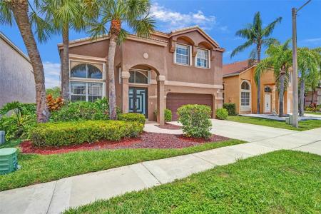 1581 NW 159th Ave, Canary Bay, Pembroke Pines, Florida 33028